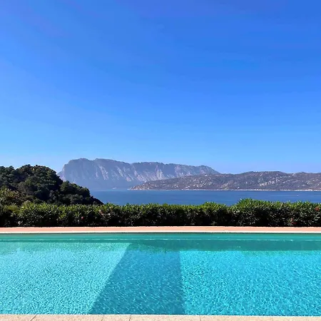 Appartamento Punta Est - Trilo Ginestra Family & Pool Capo Coda Cavallo