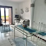 Punta Est - Trilo Ginestra Family&pool *