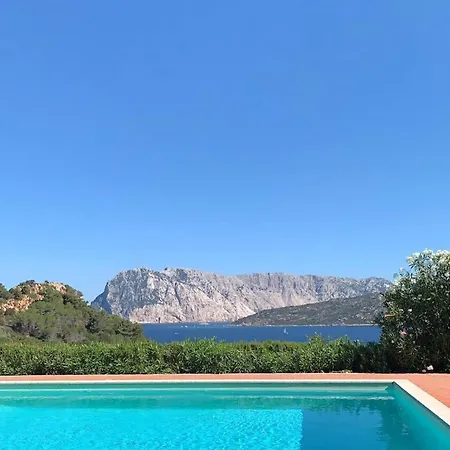 Punta Est - Trilo Ginestra Family & Pool *